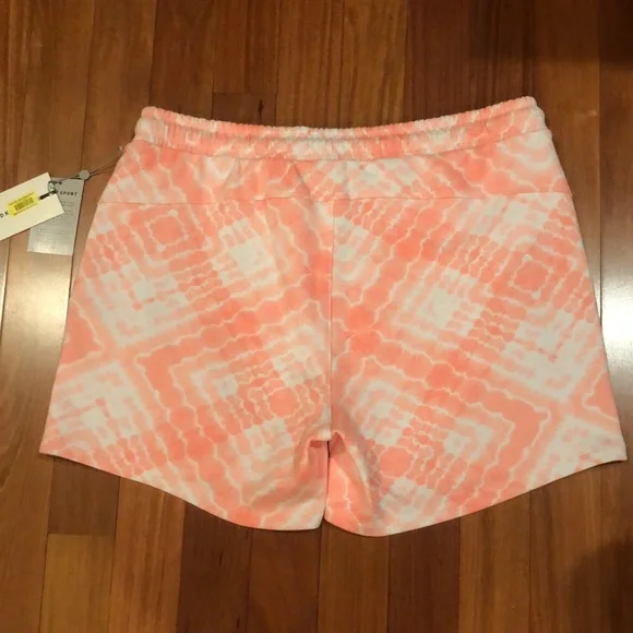Brand🆕💖🔥💖 DKNY sports shorts. - Picture 2 of 10